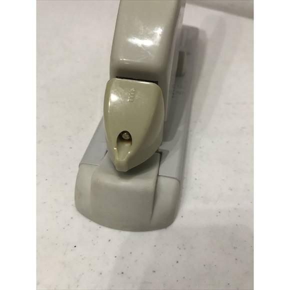 Vintage Swingline Heavy Duty Stapler Model 390 Used Ships Same Day - Picture 12 of 12
